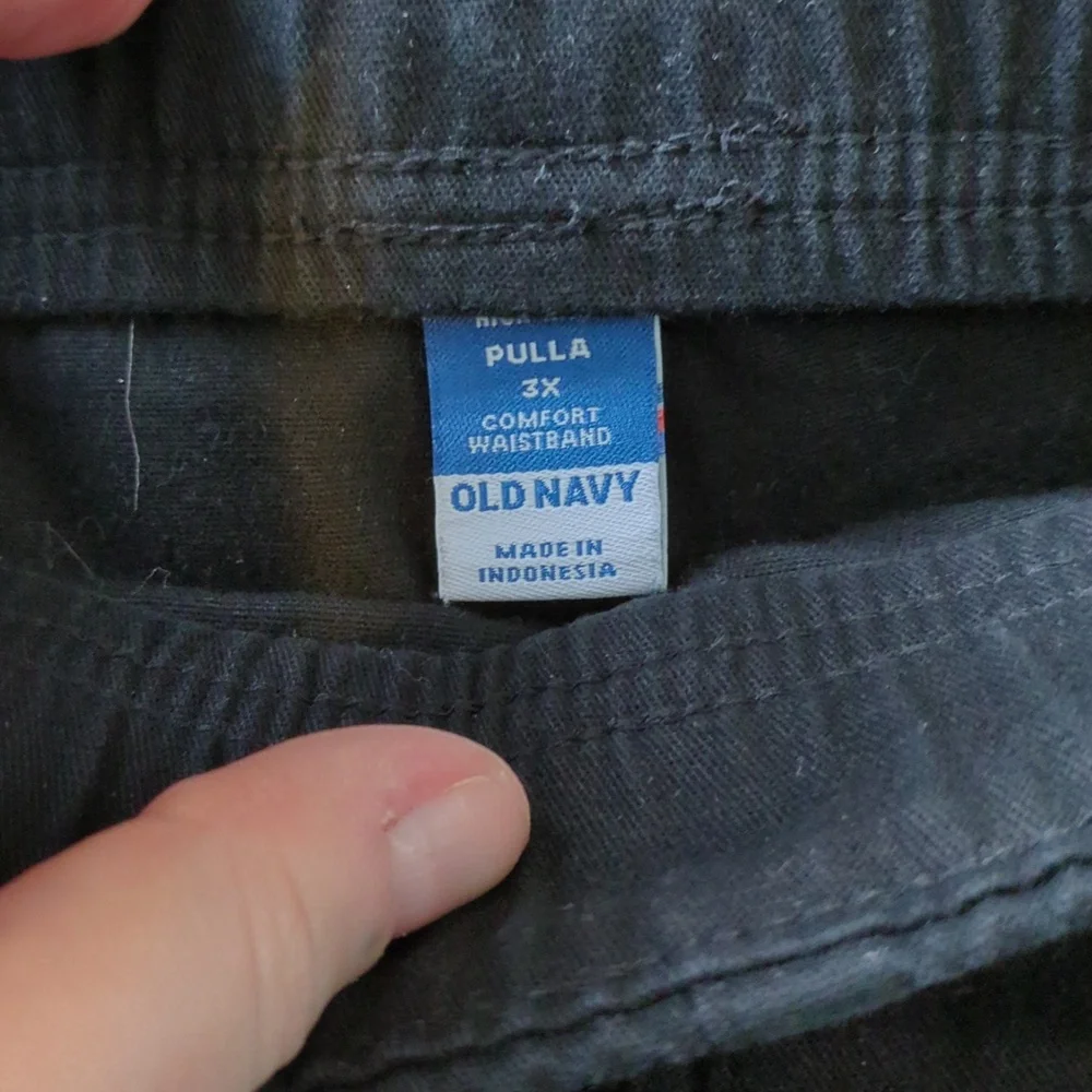 Old Navy Pulla Pants - Picture 3 of 3